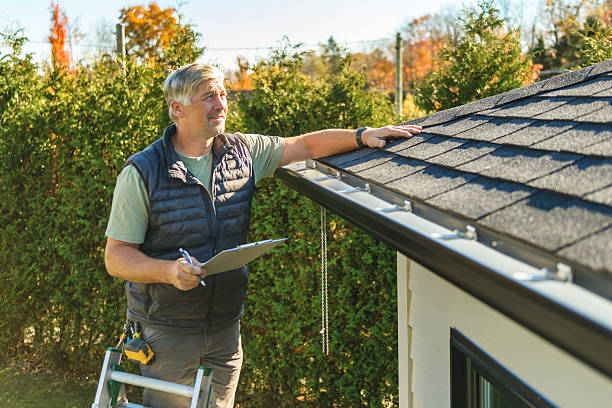 Professional Roofing technician working in Stanley, ND
